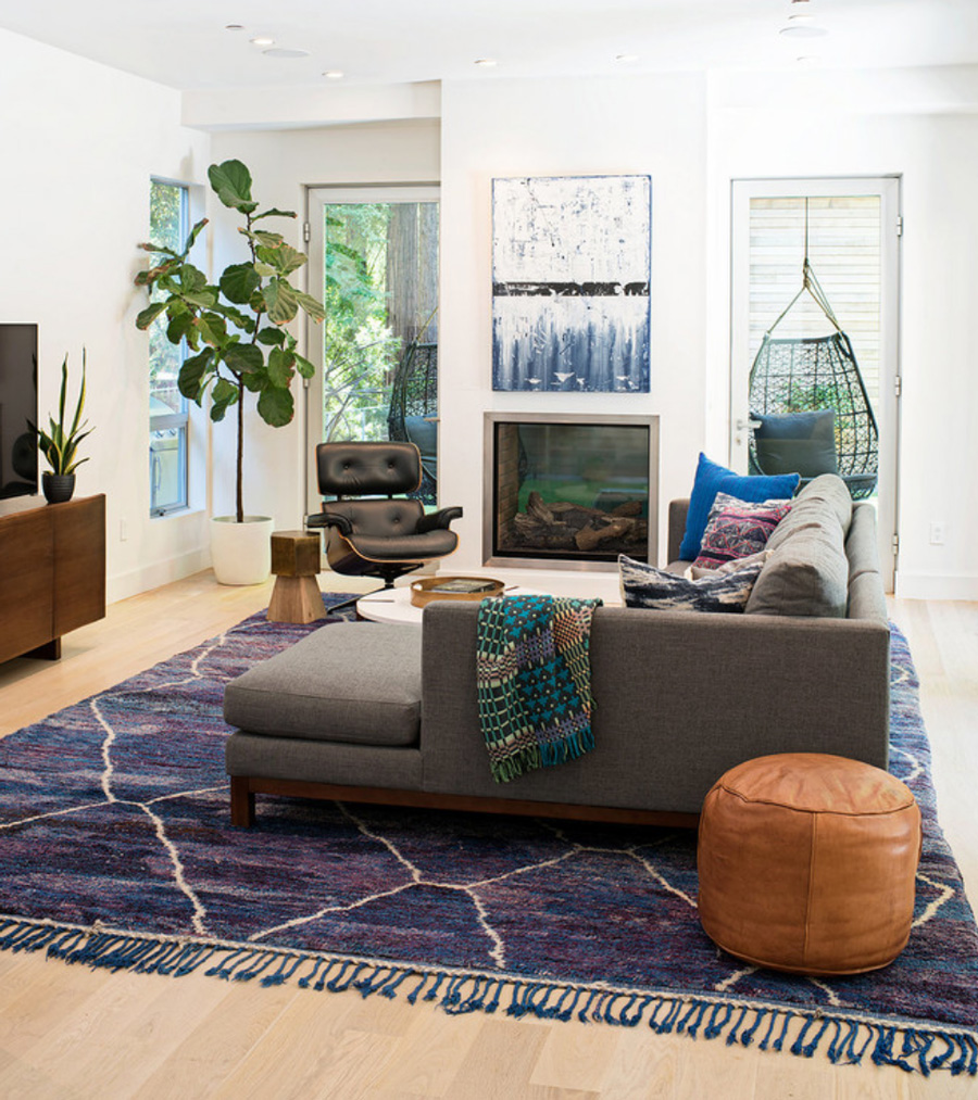 living room with vibrant colors and greenery