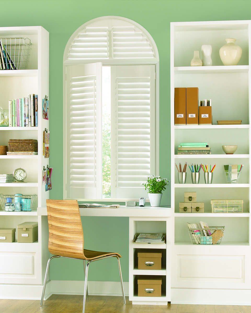 plantation shutters have convenient operating systems Fort Myers 33908