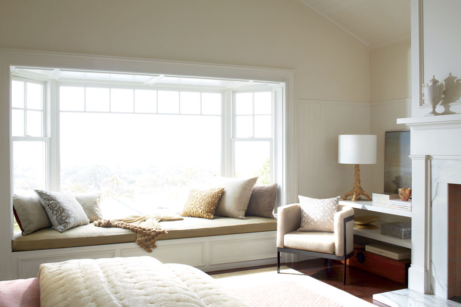 bare bay window in bedroom with too much exposure in Naples,Floida